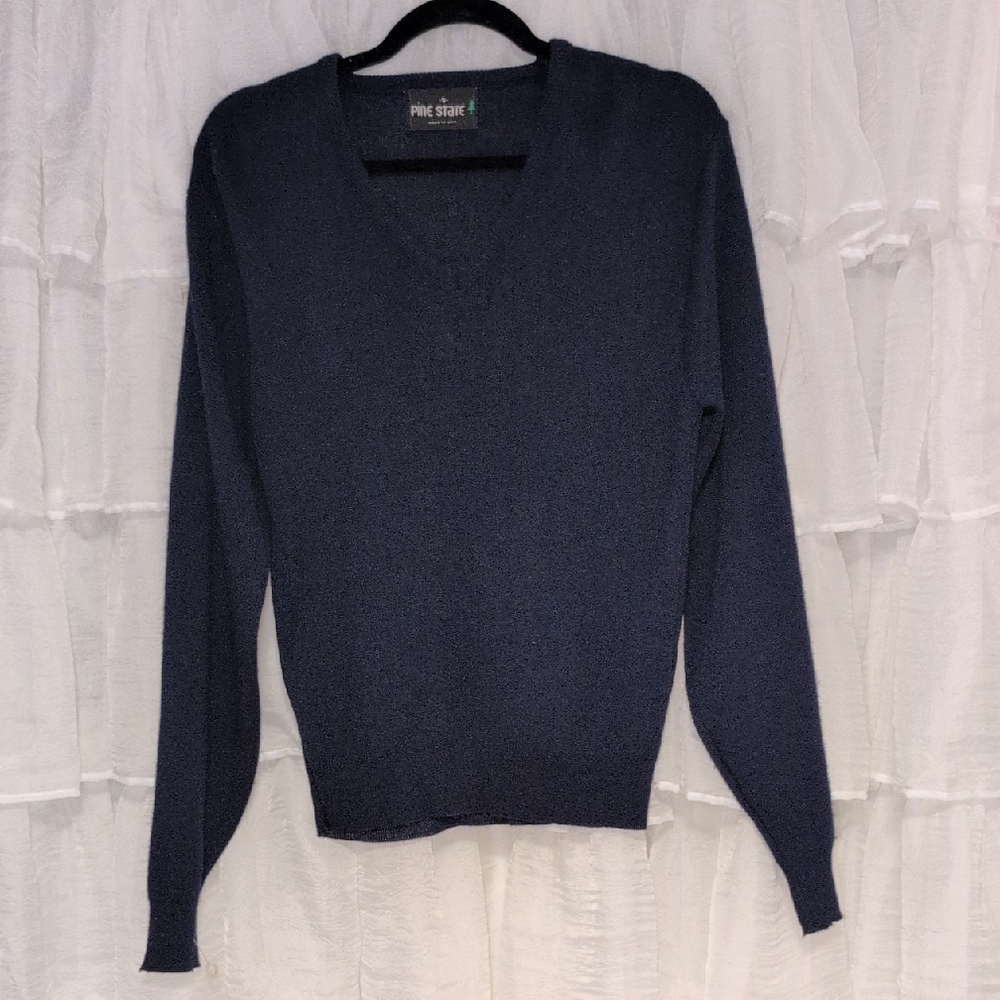 Vintage Women's Or Mens Navy V Neck Sweater